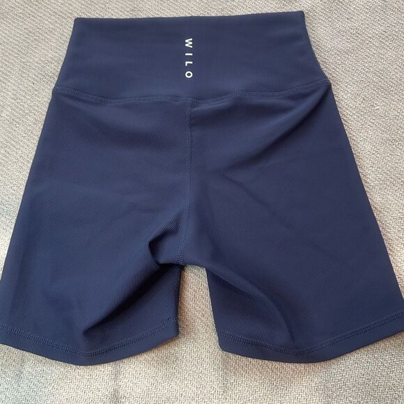 WILO THE LABEL Ribbed Biker Shorts Size Small NWT Navy Blue - Picture 7 of 8